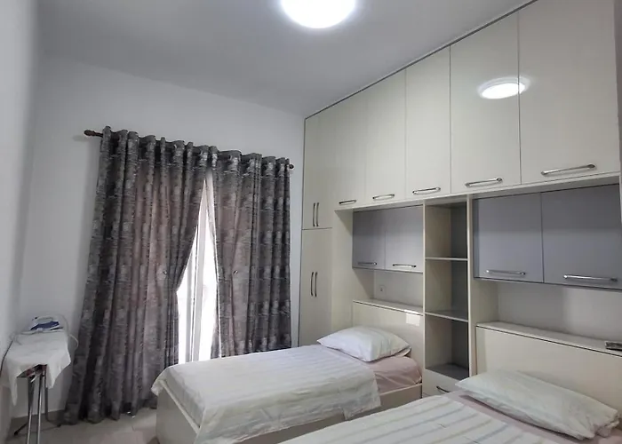 Sky Apartamento Sarandë