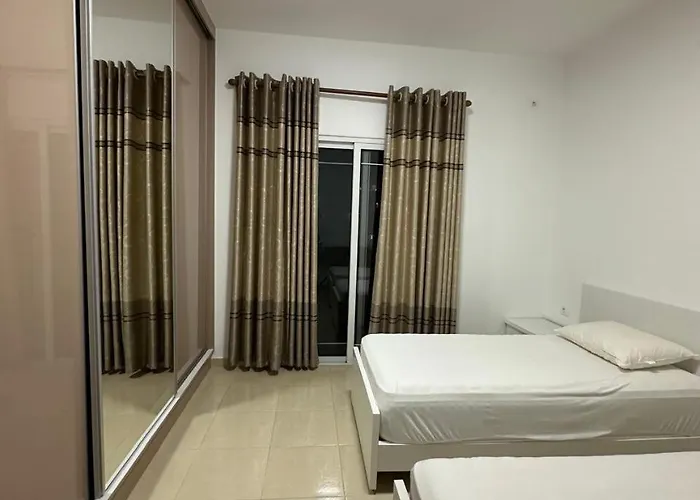 Sky Apartamento Sarandë